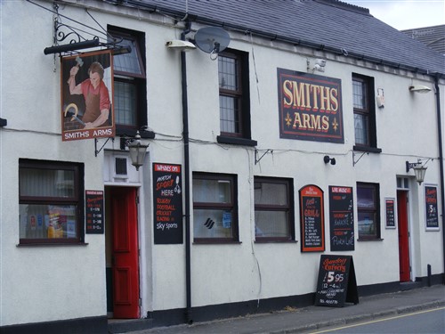 smiths arms hafod